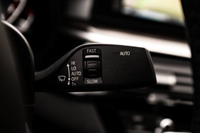 Used 2023 BMW 530i xDrive w/ Premium Package AWD/4WD image 27