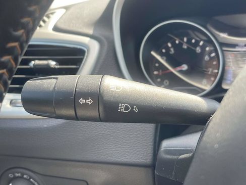 Used 2021 Jeep Compass Latitude w/ Convenience Group AWD/4WD image 26