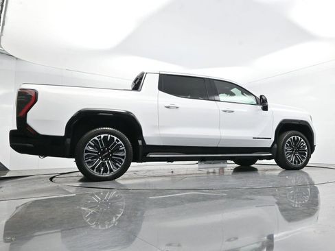 Used 2026 GMC Sierra EV Denali image 48
