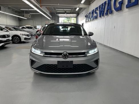 Used 2026 Volkswagen Jetta SE FWD image 6