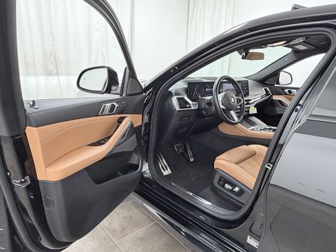 Used 2024 BMW X6 xDrive40i w/ Premium Package AWD/4WD image 24