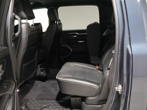 Used 2025 RAM 1500 Laramie AWD/4WD image 17