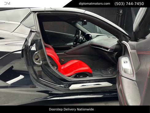 Used 2024 Chevrolet Corvette Stingray Preferred Conv w/ 2LT image 19