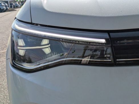 New 2026 Volkswagen Taos S FWD image 10