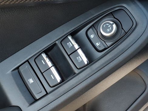 New 2026 Subaru Crosstrek 2.5i Limited image 22