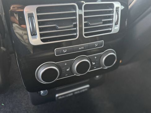 Used 2016 Land Rover Range Rover Supercharged AWD/4WD image 22