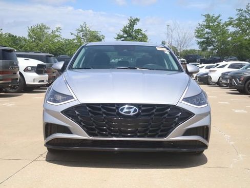 Used 2023 Hyundai Sonata SEL FWD image 3