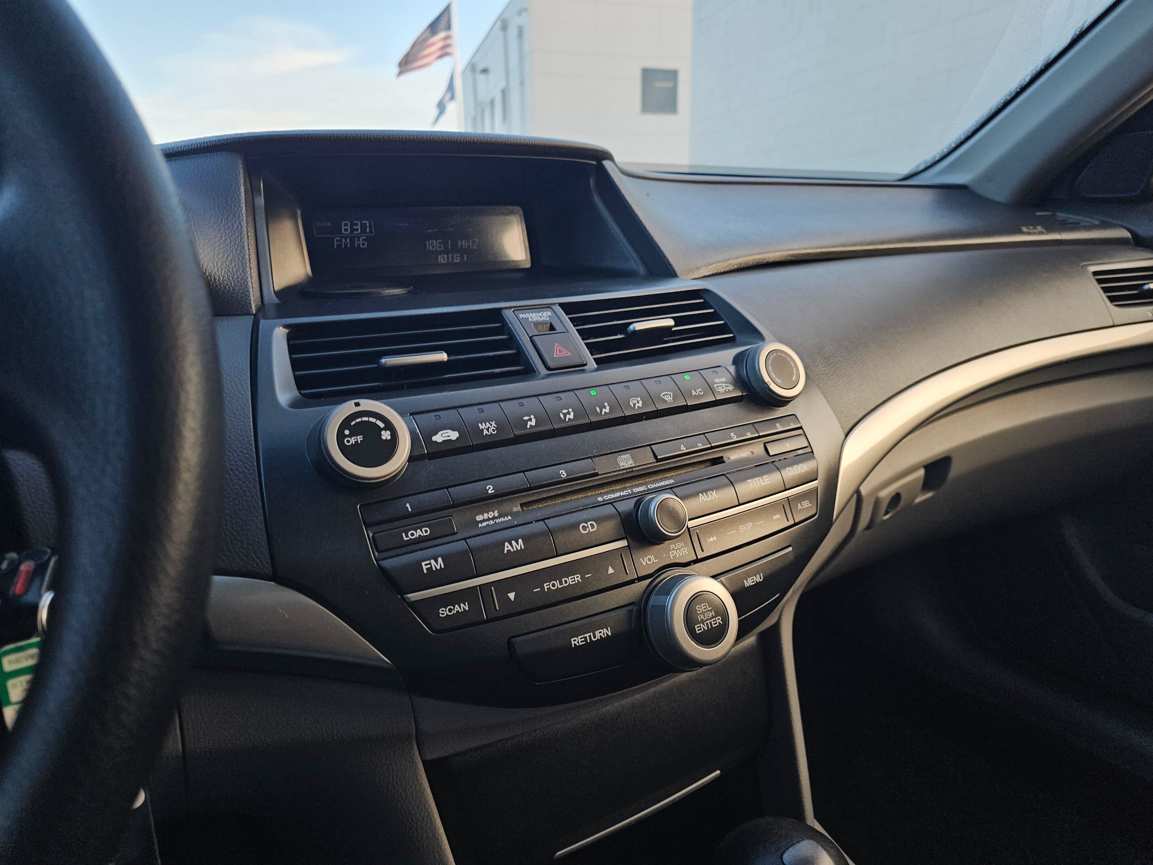 Used 2008 Honda Accord EX image 29