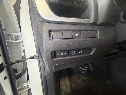 Used 2023 Nissan Rogue SL AWD/4WD image 23