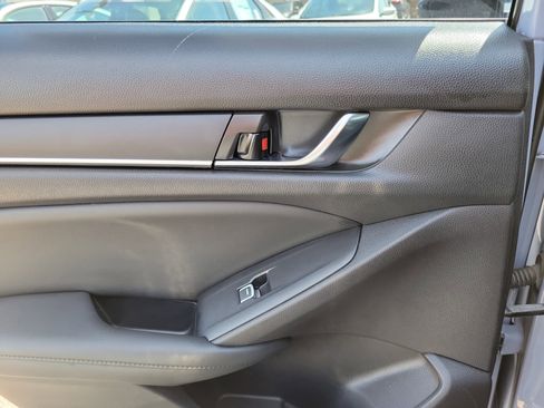 Used 2022 Honda Accord Sport Special Edition image 12