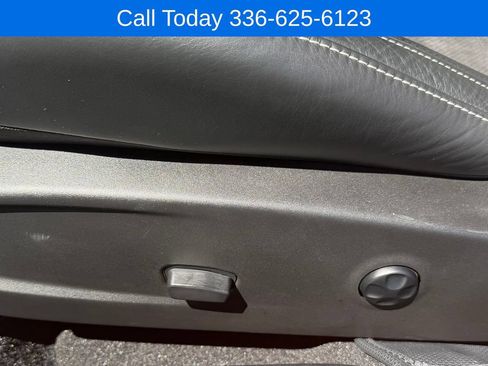 Used 2023 Dodge Challenger SRT Hellcat RWD image 13