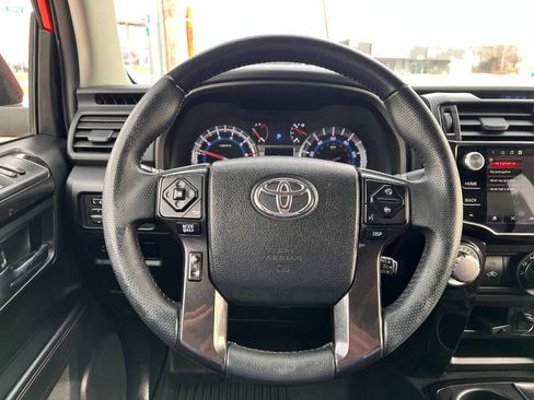 Used 2015 Toyota 4Runner TRD Pro image 11