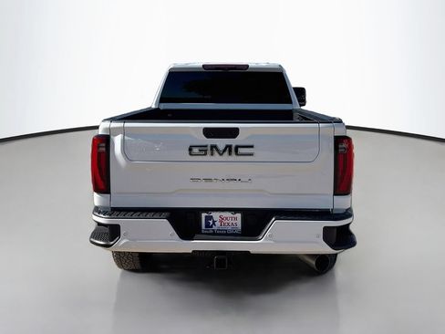 Used 2026 GMC Sierra 2500 Denali Ultimate AWD/4WD image 6