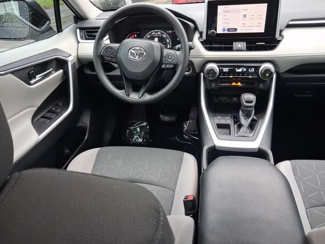 Used 2023 Toyota RAV4 XLE w/ Convenience Package FWD image 9