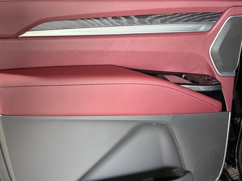 New 2026 Cadillac Escalade ESV Sport image 45