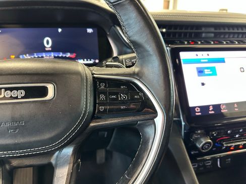 Used 2021 Jeep Grand Cherokee L Overland w/ Luxury Tech Group IV image 19