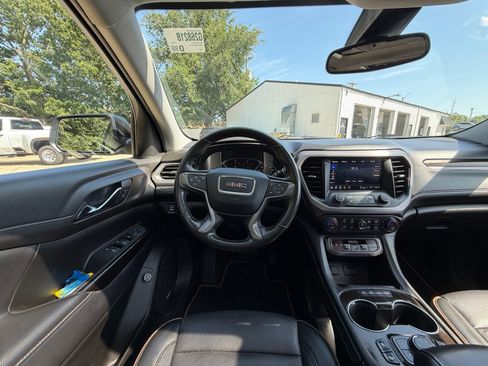 Used 2021 GMC Acadia AT4 w/ Trailering Package AWD/4WD image 2