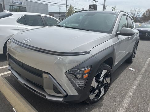 Used 2024 Hyundai Kona Limited AWD/4WD image 1