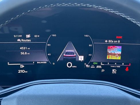 Used 2025 Audi Q5 Premium Plus w/ Premium Plus image 40