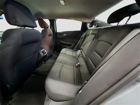 Used 2024 Chevrolet Malibu LT image 24