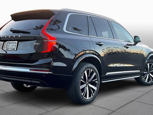 Used 2026 Volvo XC90 B5 Core image 12