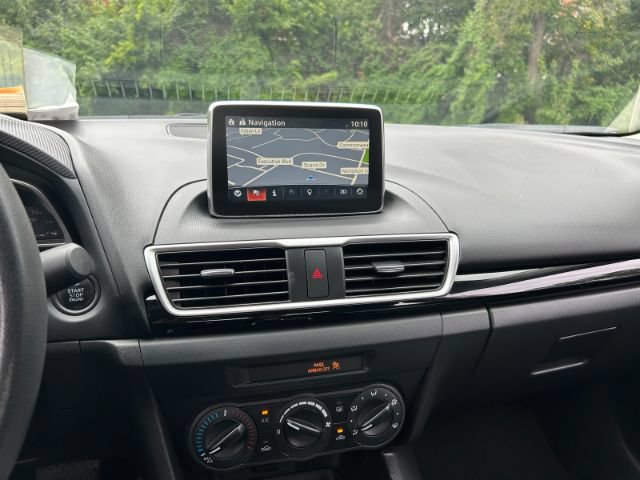 Used 2015 MAZDA MAZDA3 i Sport FWD image 14