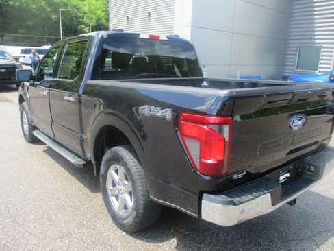 Used 2025 Ford F150 XLT w/ Equipment Group 301A Standard AWD/4WD image 6
