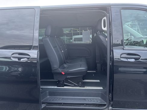 Used 2023 Mercedes-Benz Metris Passenger image 19