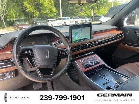 Used 2023 Lincoln Aviator Reserve w/ Equipment Group 201A RWD image 21