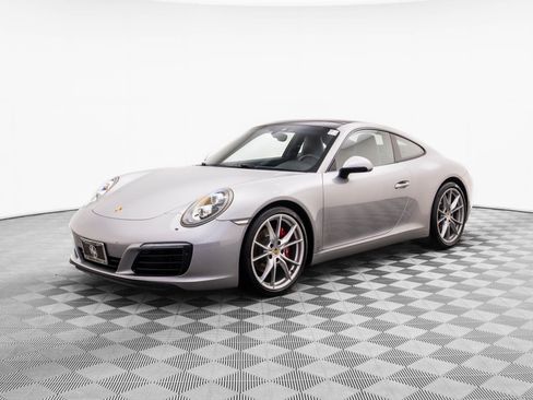 Used 2017 Porsche 911 Carrera image 1