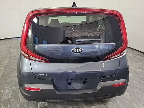 Used 2020 Kia Soul LX image 7