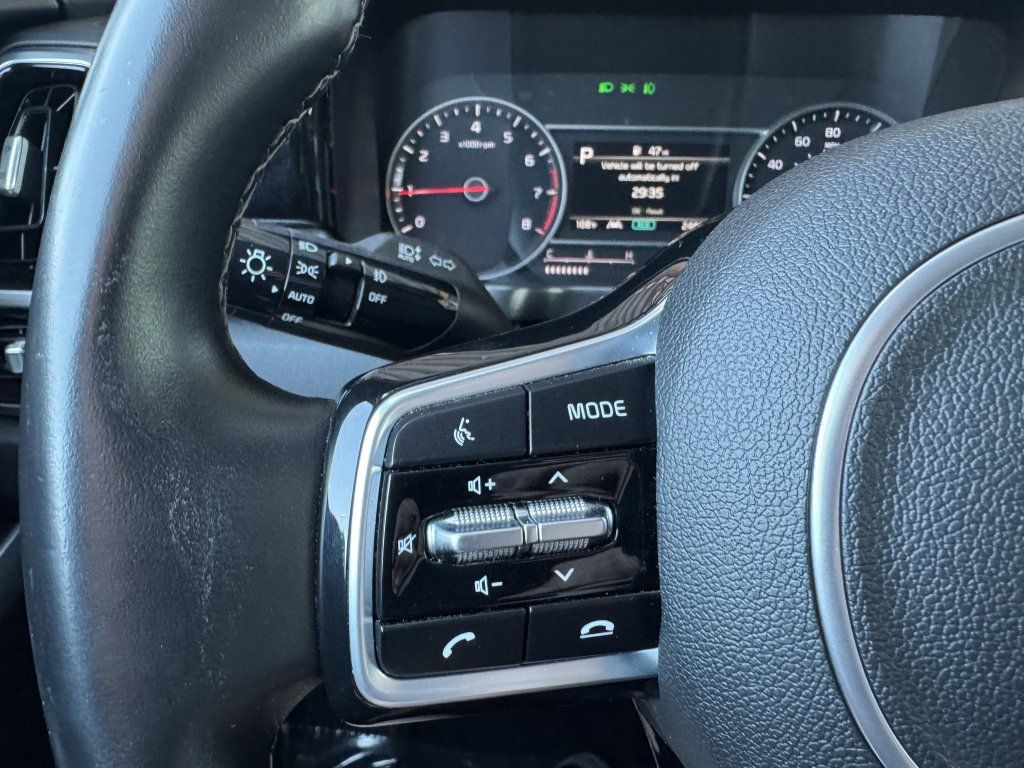 Used 2022 Kia Sorento SX FWD image 32