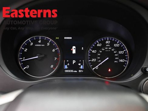 Used 2018 Mitsubishi Outlander AWD image 16