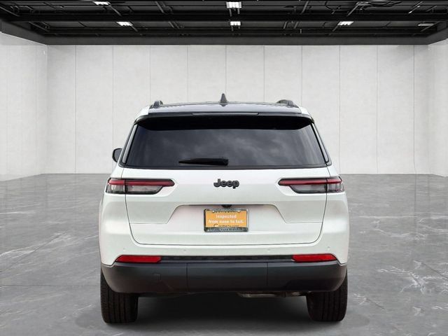 Used 2023 Jeep Grand Cherokee L Laredo AWD/4WD image 5