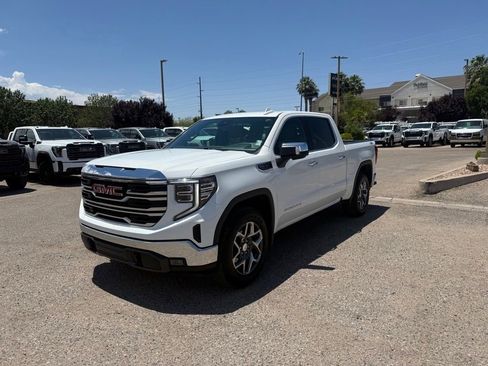 Used 2023 GMC Sierra 1500 SLT w/ X31 Off-Road Package AWD/4WD image 1