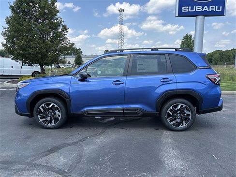 New 2025 Subaru Forester Limited w/ Popular Package image 7
