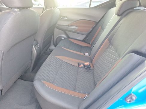 Used 2022 Nissan Kicks SR image 30