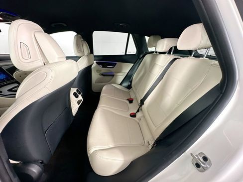 Certified 2023 Mercedes-Benz GLC 300 image 22
