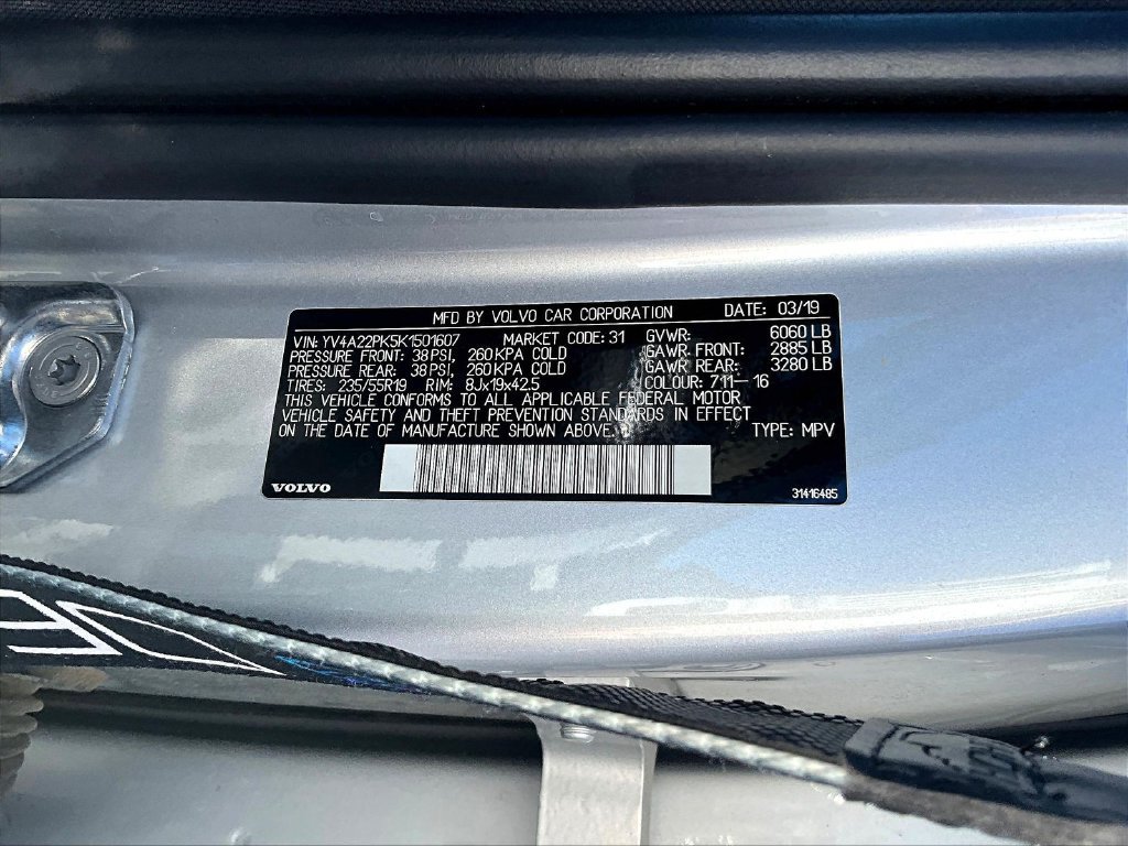 Used 2019 Volvo XC90 T6 Momentum AWD/4WD image 21