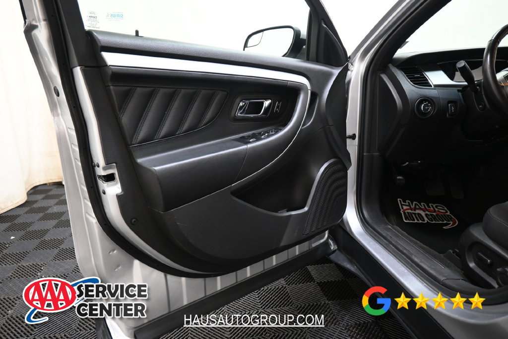 Used 2016 Ford Taurus SEL w/ Equipment Group 201A AWD/4WD image 24