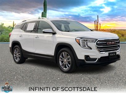 Used 2024 GMC Terrain SLT