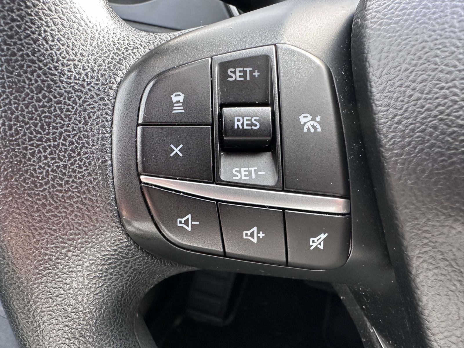 Used 2020 Ford Escape SE AWD/4WD image 17