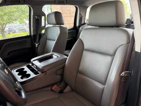 Used 2017 Chevrolet Silverado 2500 W/T RWD image 13