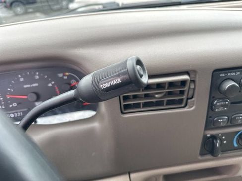 Used 2004 Ford F250 XLT RWD image 16