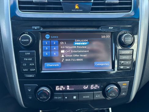 Used 2014 Nissan Altima 2.5 SV w/ Convenience Package image 26