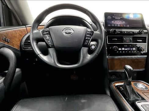 Used 2022 Nissan Armada SL image 7