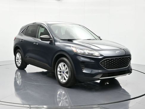 Certified 2022 Ford Escape SE w/ Convenience Package image 3