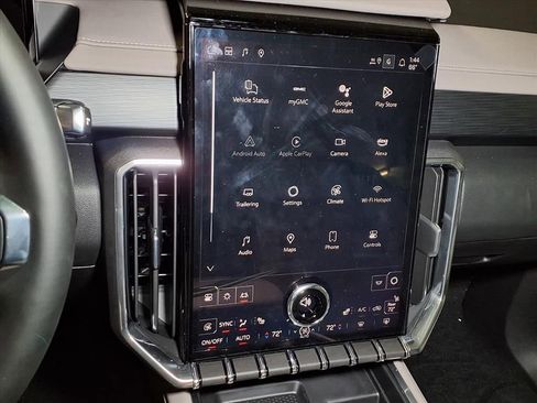 New 2025 GMC Acadia Elevation w/ Elevation Premium Package image 18