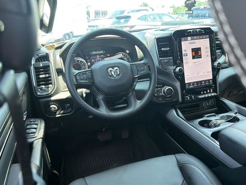 Used 2024 RAM 1500 Big Horn AWD/4WD image 18