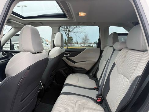 Used 2021 Subaru Forester Premium image 15
